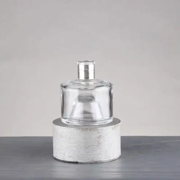 Factory Produced Premium 50ml Liquor Bottles oil Bottles perfume Bottles  With Corks